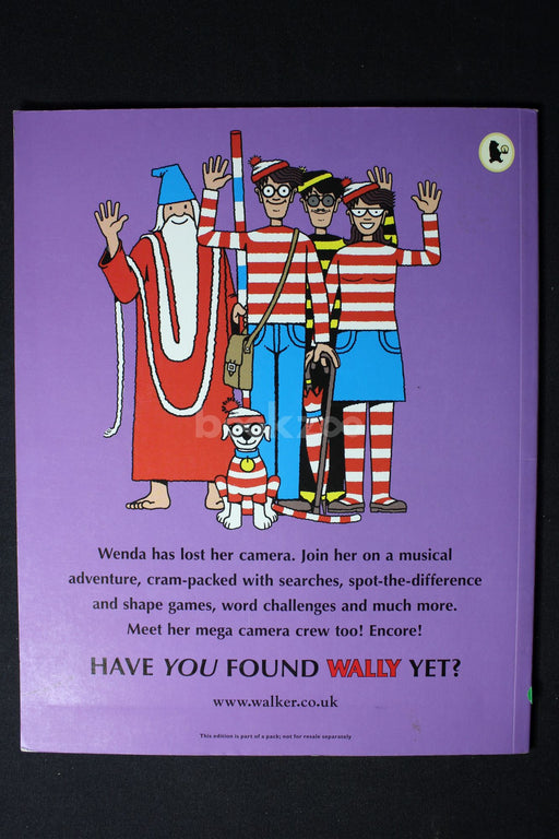 Where's Wally?-The Search for the Lost Things : Wenda's Camera