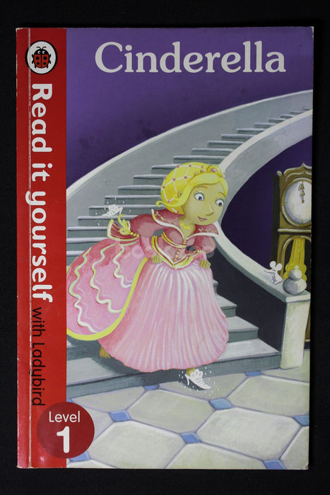 Read It Yourself Cinderella: Level 1 