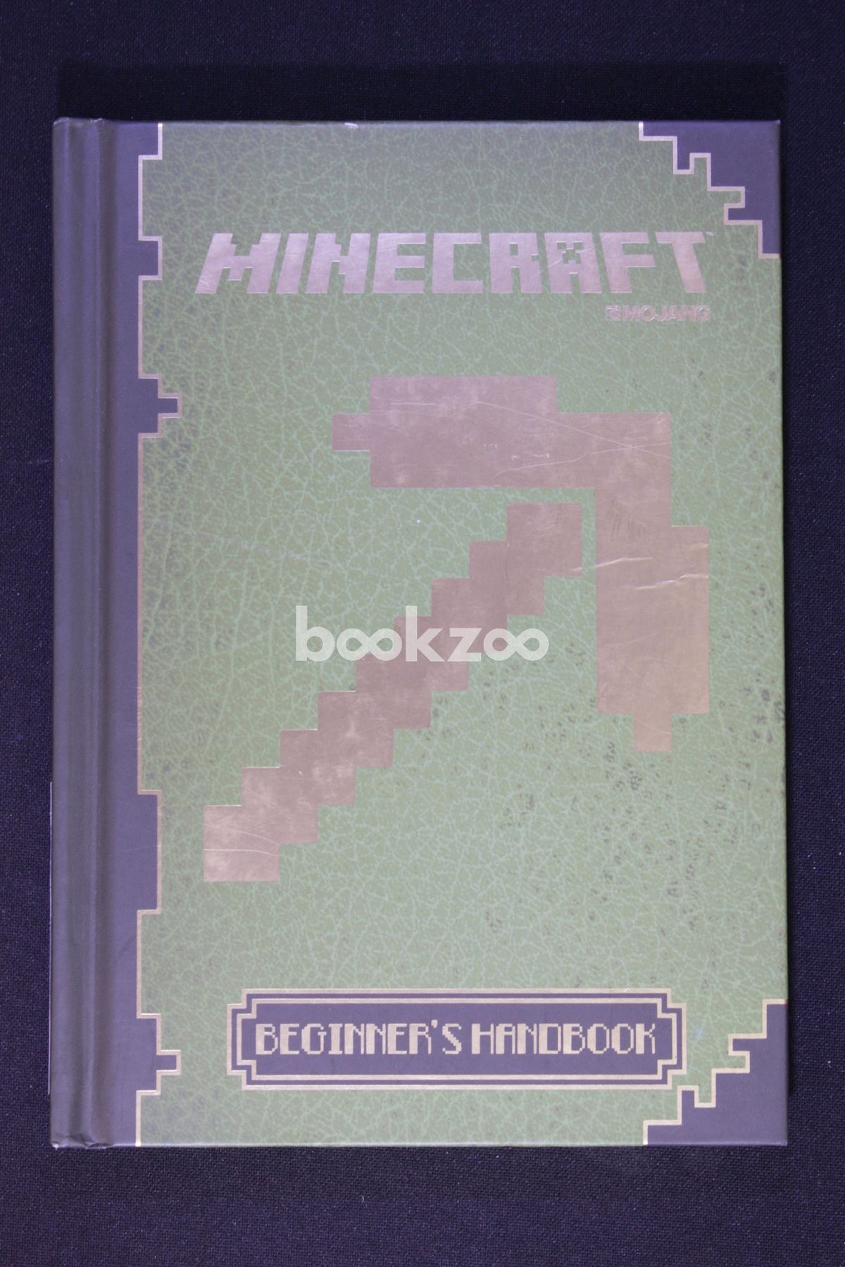 Buy Minecraft: The Official Beginner's Handbook by Paul Soares Jr ...