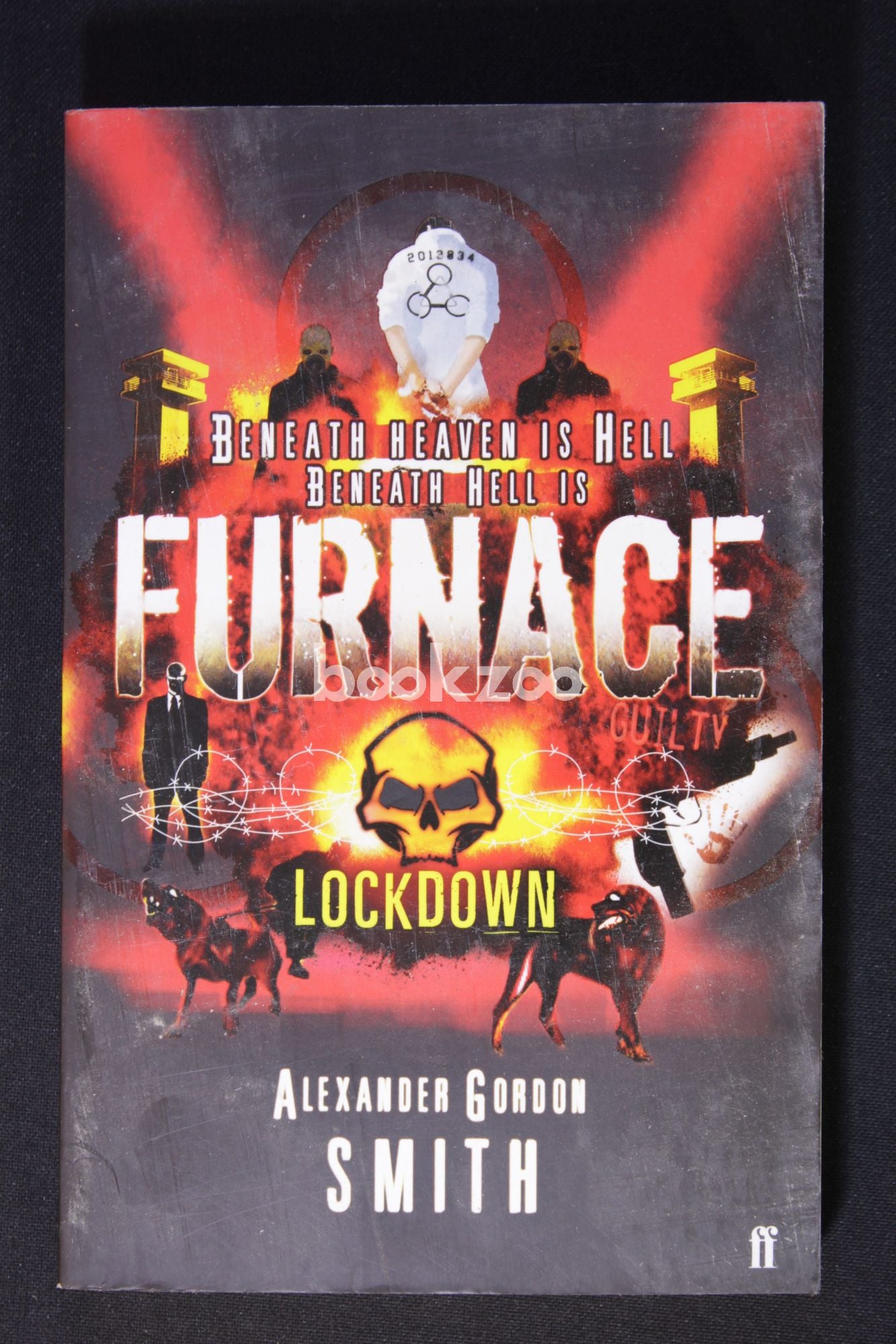 Buy Lockdown by Alexander Gordon Smith at Online bookstore bookzoo