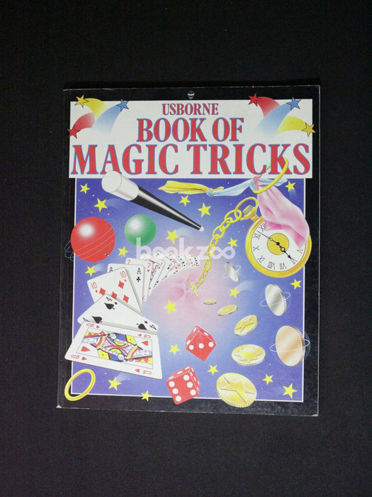 Book Of Magic Tricks (Magic Guides Series)