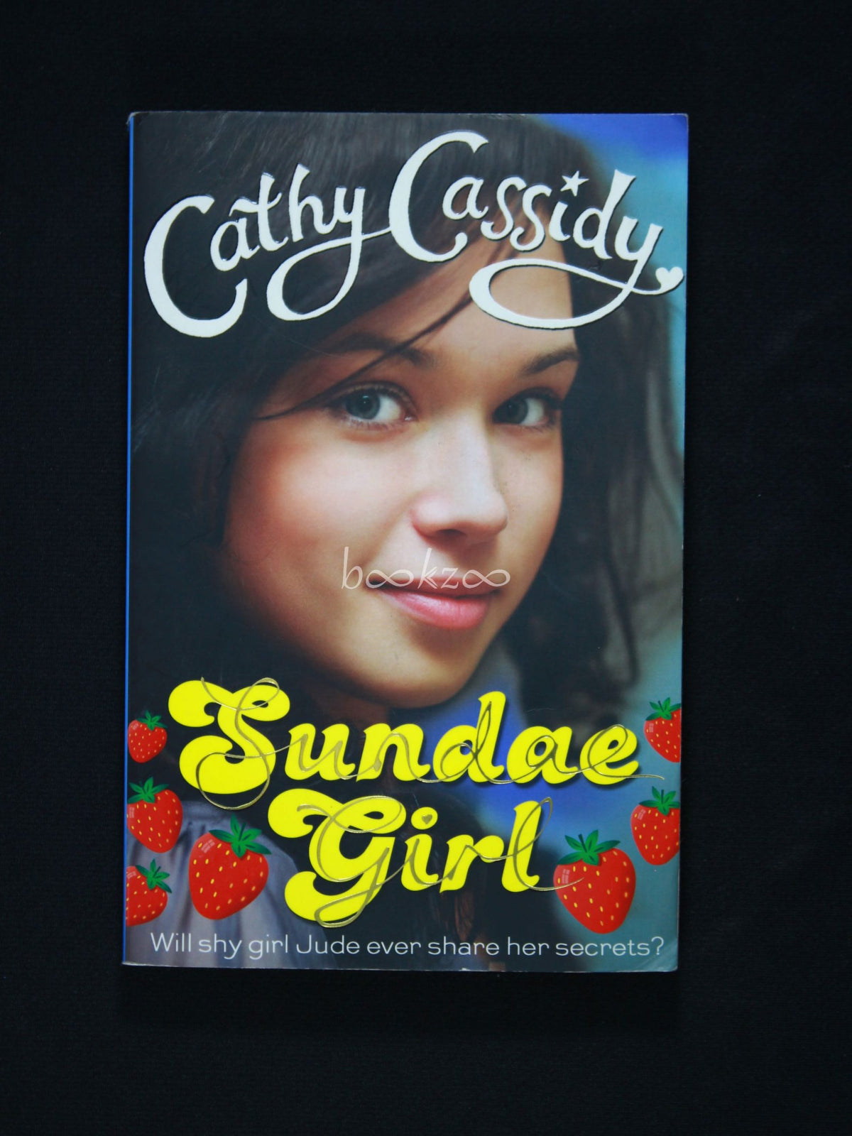 Buy Sundae Girl By Cathy Cassidy At Online Bookstore Bookzoo.in ...