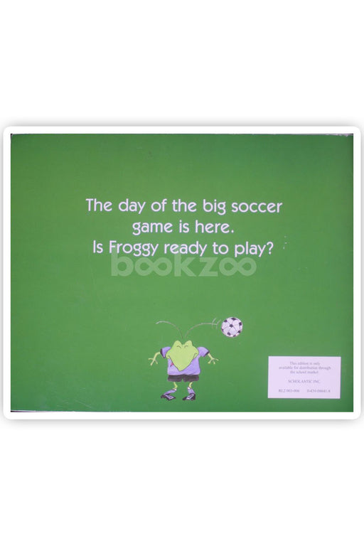 Froggy plays soccer