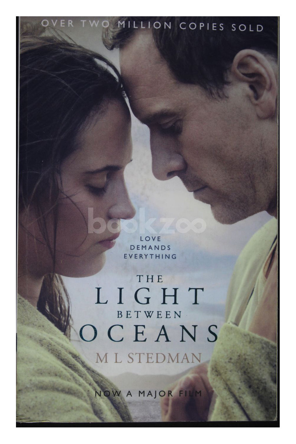 Afvise øve sig engagement Buy The Light Between Oceans by M.L. Stedman at Online bookstore bookzoo.in<!--  — Bookzoo.in-->